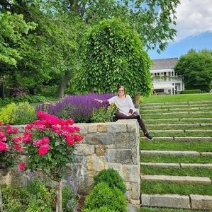 Meet your Posher, Clara